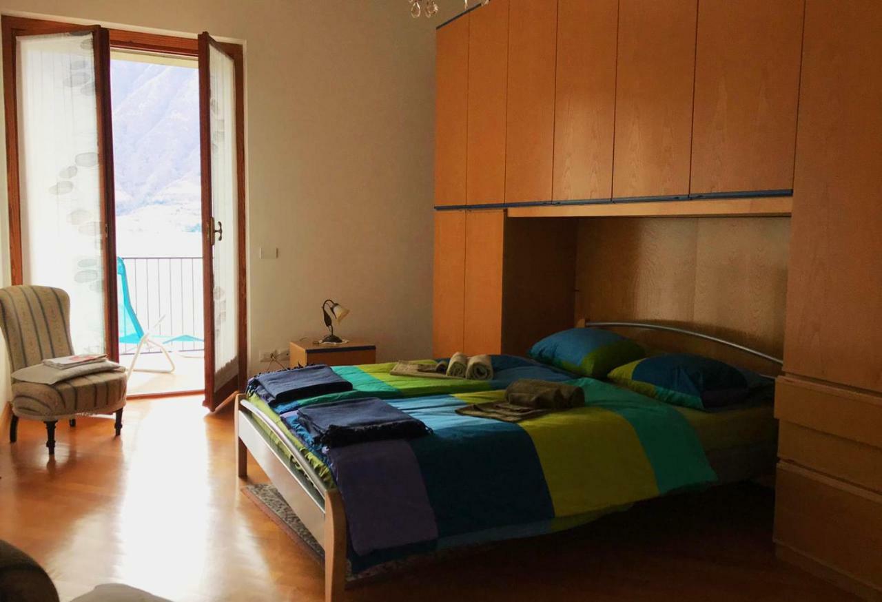 Big Apartment With Lake View And Three Bedrooms Sala Comacina Exterior foto